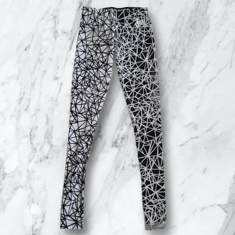 Nike Black And White‎ Geometric Patterned 2 Tone Leggings SZ XS